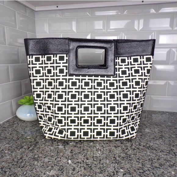Banana Republic Handbags - Banana Republic Black & White Canvas Tote with Leather Trim